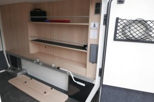 Hymer BMC-I 580 | Mercedes-Benz | 9G automaat | Enkele bedden | 3x Accu