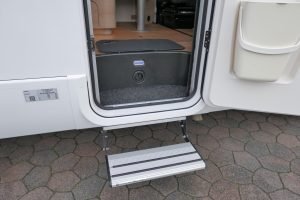 Hymer BMC-I 580 | Mercedes-Benz | 9G automaat | Enkele bedden | 3x Accu