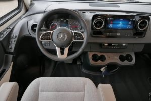 Hymer BMC-I 580 | Mercedes-Benz | 9G automaat | Enkele bedden | 3x Accu