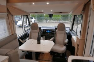 Hymer BMC-I 580 | Mercedes-Benz | 9G automaat | Enkele bedden | 3x Accu