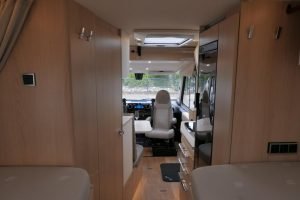 Hymer BMC-I 580 | Mercedes-Benz | 9G automaat | Enkele bedden | 3x Accu