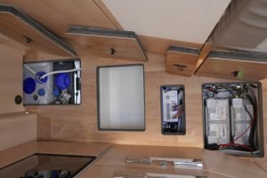 Hymer BMC-I 580 | Mercedes-Benz | 9G automaat | Enkele bedden | 3x Accu
