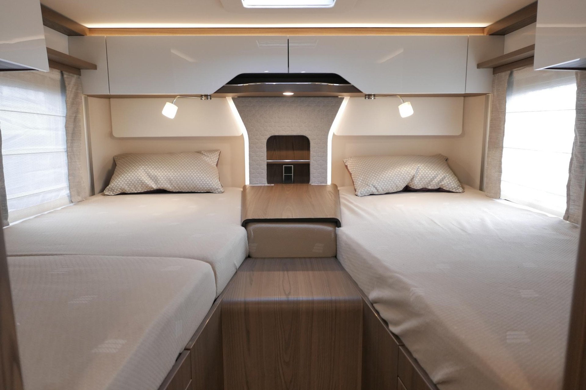 Hymer BML-I 780 MasterLine | Levelsysteem | Lithium | Airco | Enkele bedden