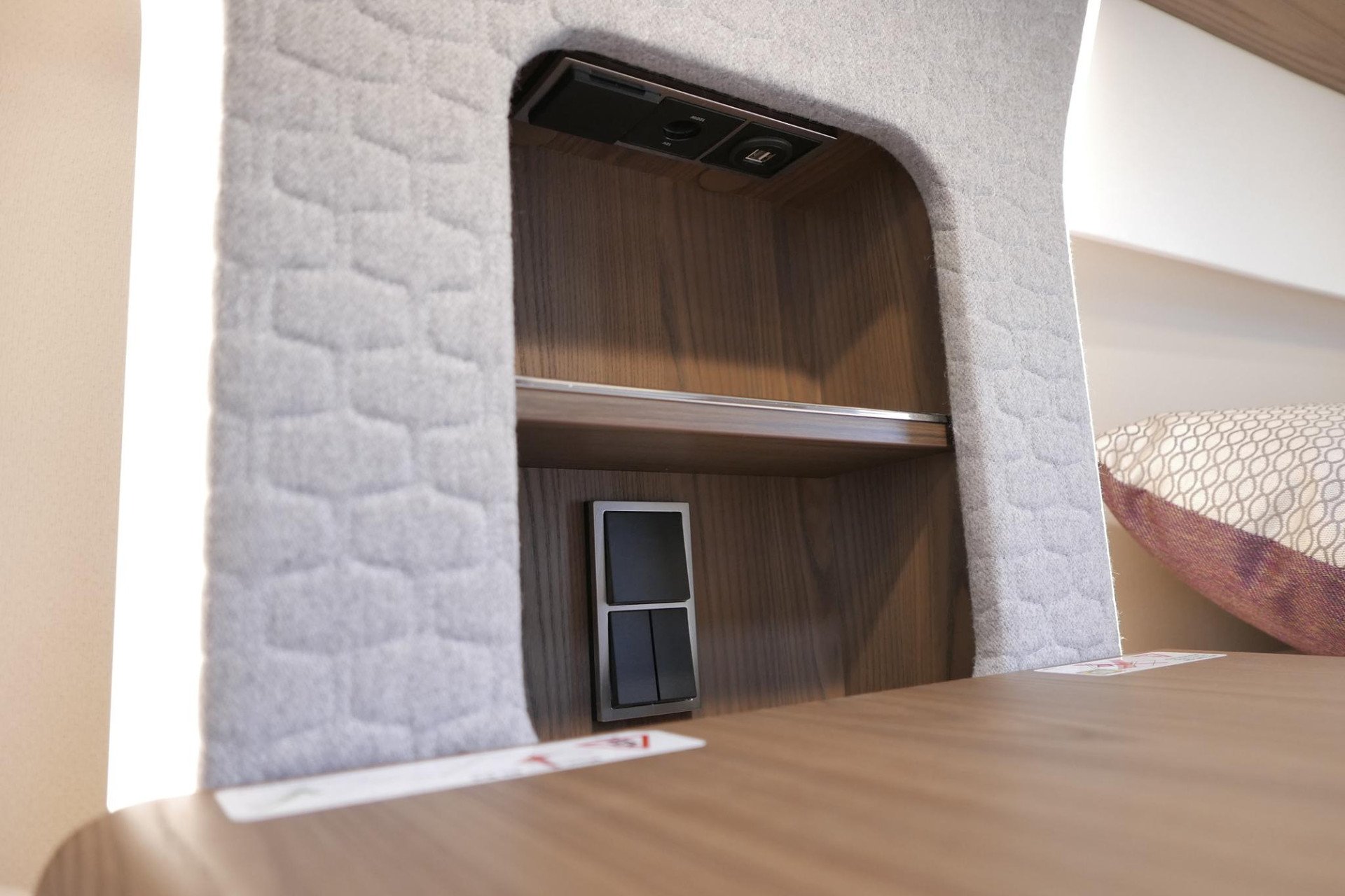 Hymer BML-I 780 MasterLine | Levelsysteem | Lithium | Airco | Enkele bedden