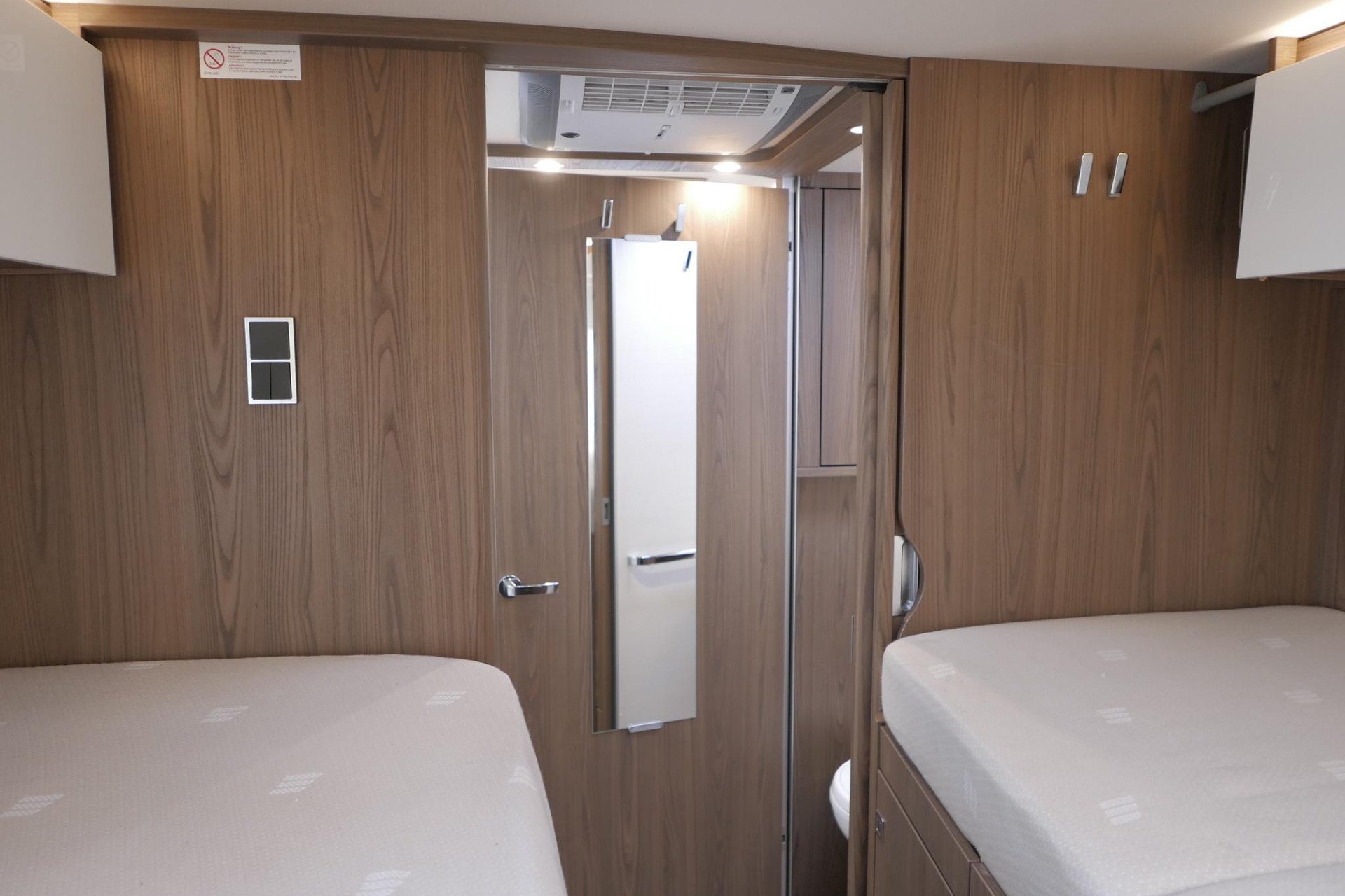 Hymer BML-I 780 MasterLine | Levelsysteem | Lithium | Airco | Enkele bedden