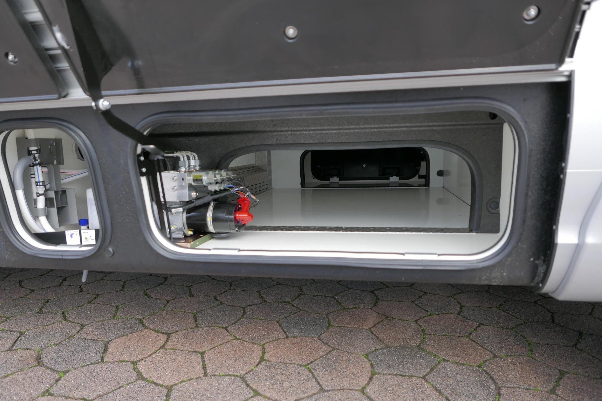 Hymer BML-I 780 MasterLine | NIEUW | Levelsysteem | 300 Lithium |