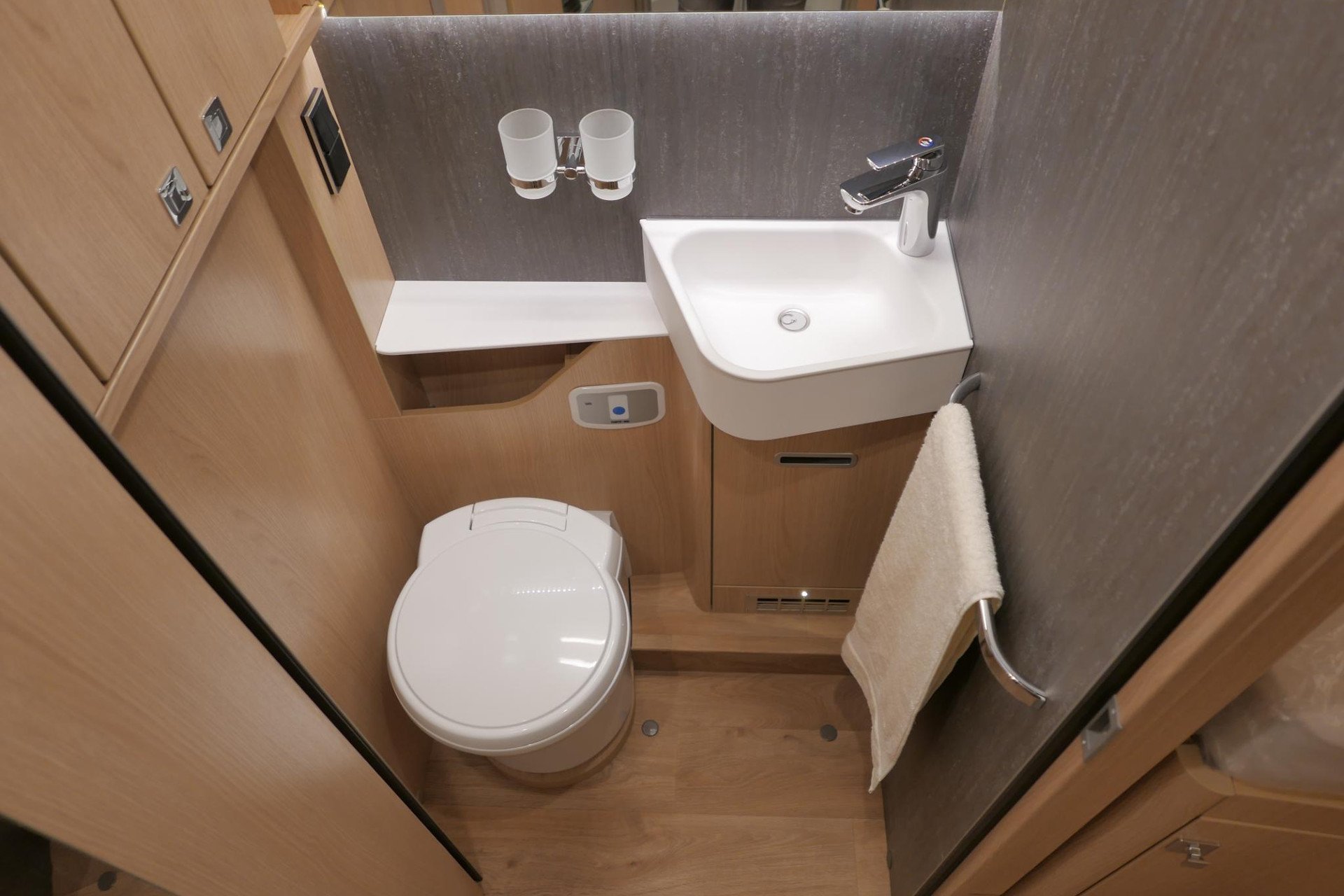 Hymer BML-I 780 MasterLine | NIEUW | Levelsysteem | 300 Lithium |