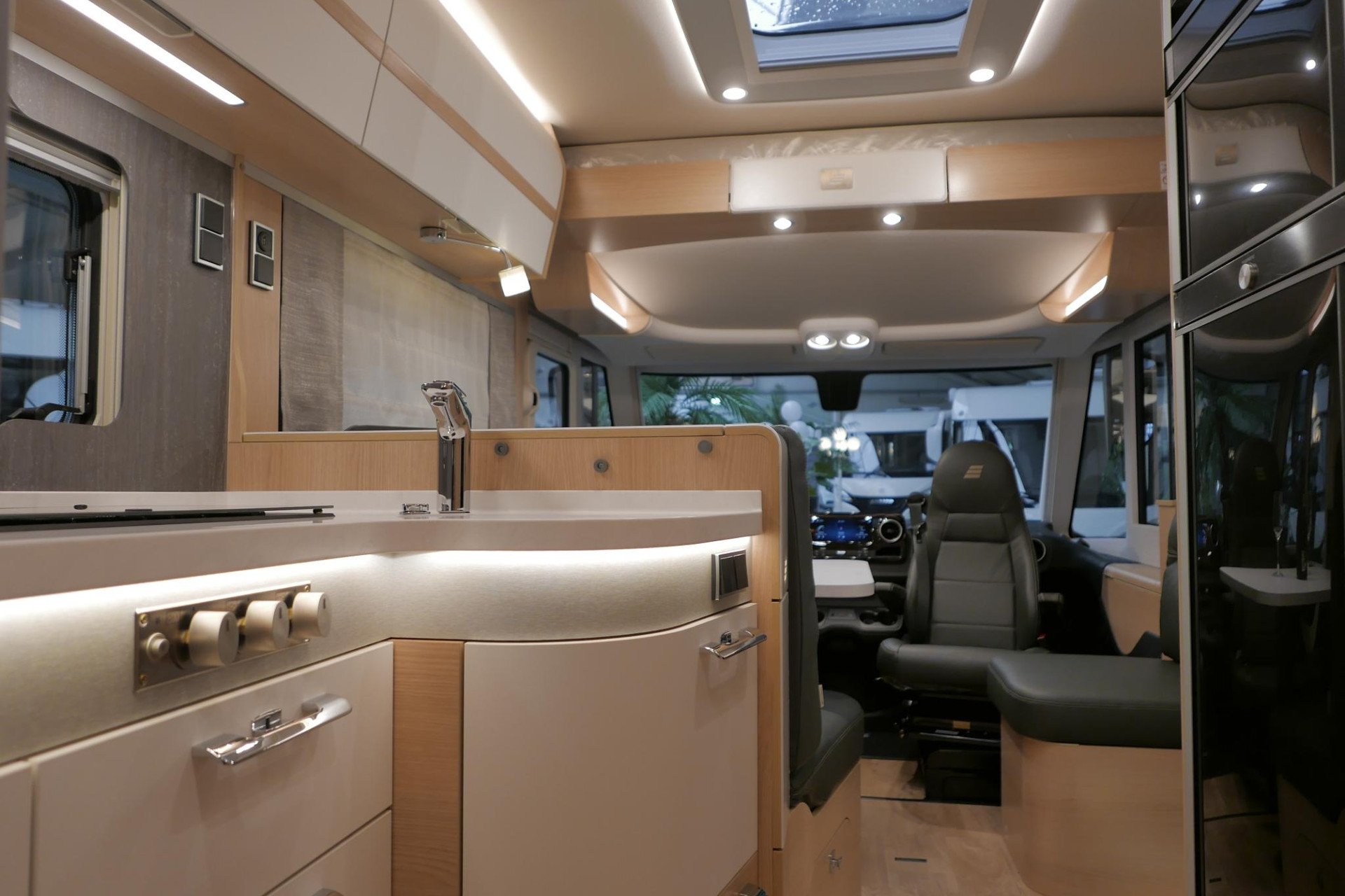 Hymer BML-I 780 MasterLine | NIEUW | Levelsysteem | 300 Lithium |