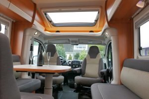 Hymer T 704 SL 180 PK | Automaat | Levelsysteem | Enkele bedden