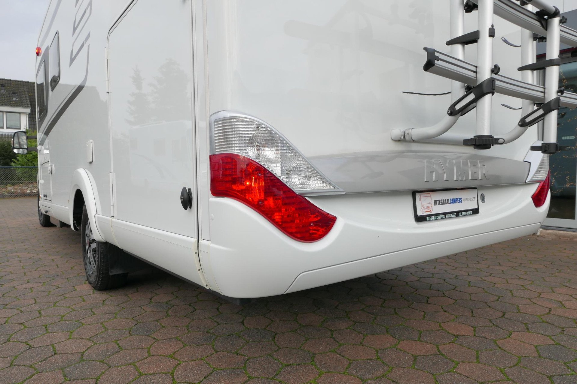 Hymer T 704 SL 180 PK | Automaat | Levelsysteem | Enkele bedden