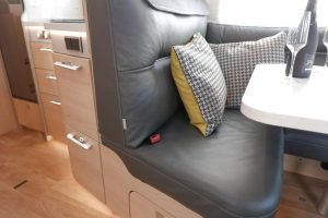 Hymer BMC-T 600 WhiteLine | Mercedes | Levelsysteem | Lithium | Airco