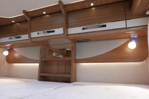 Hymer B 678 PL PremiumLine | Automaat | Levelsysteem | Enkele bedden