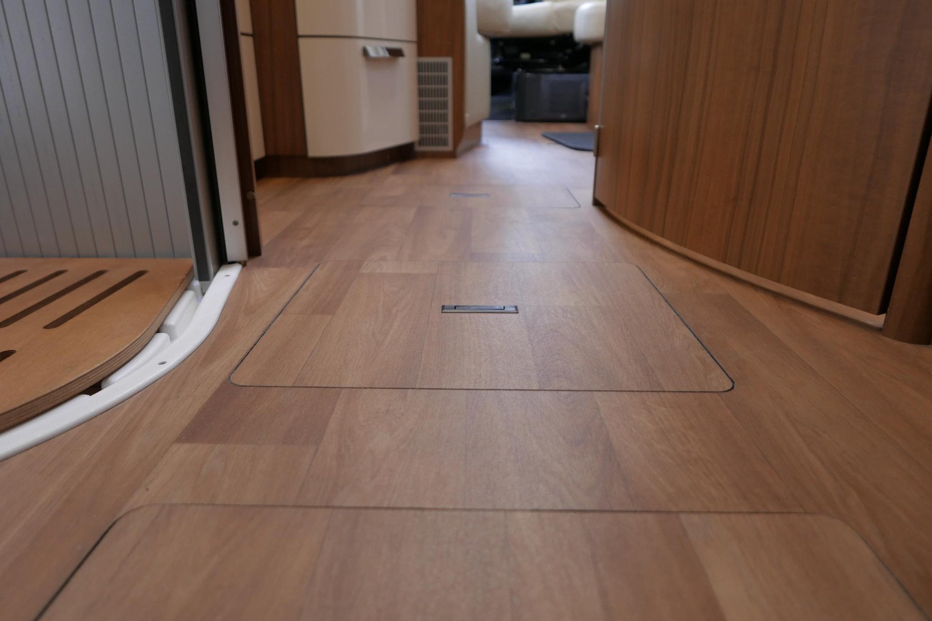 Hymer B 678 PL PremiumLine | Automaat | Levelsysteem | Enkele bedden