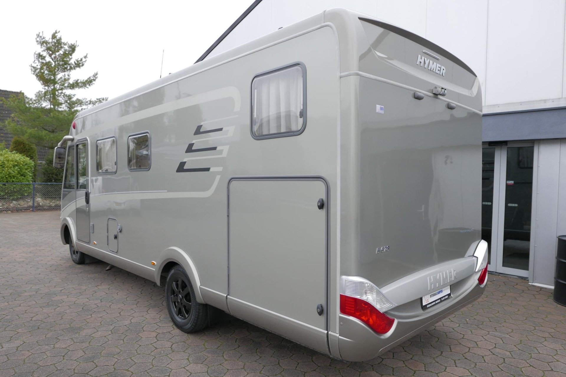 Hymer B 678 PL PremiumLine | Automaat | Levelsysteem | Enkele bedden