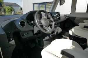 Hymer BML-I 790 MasterLine | Queensbed | Levelsysteem | Hefbed | Lithium |