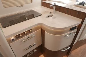 Hymer BML-I 790 MasterLine | Queensbed | Levelsysteem | Hefbed | Lithium |