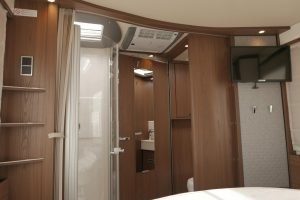 Hymer BML-I 790 MasterLine | Queensbed | Levelsysteem | Hefbed | Lithium |