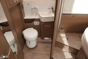 Hymer BML-I 790 MasterLine | Queensbed | Levelsysteem | Hefbed | Lithium |