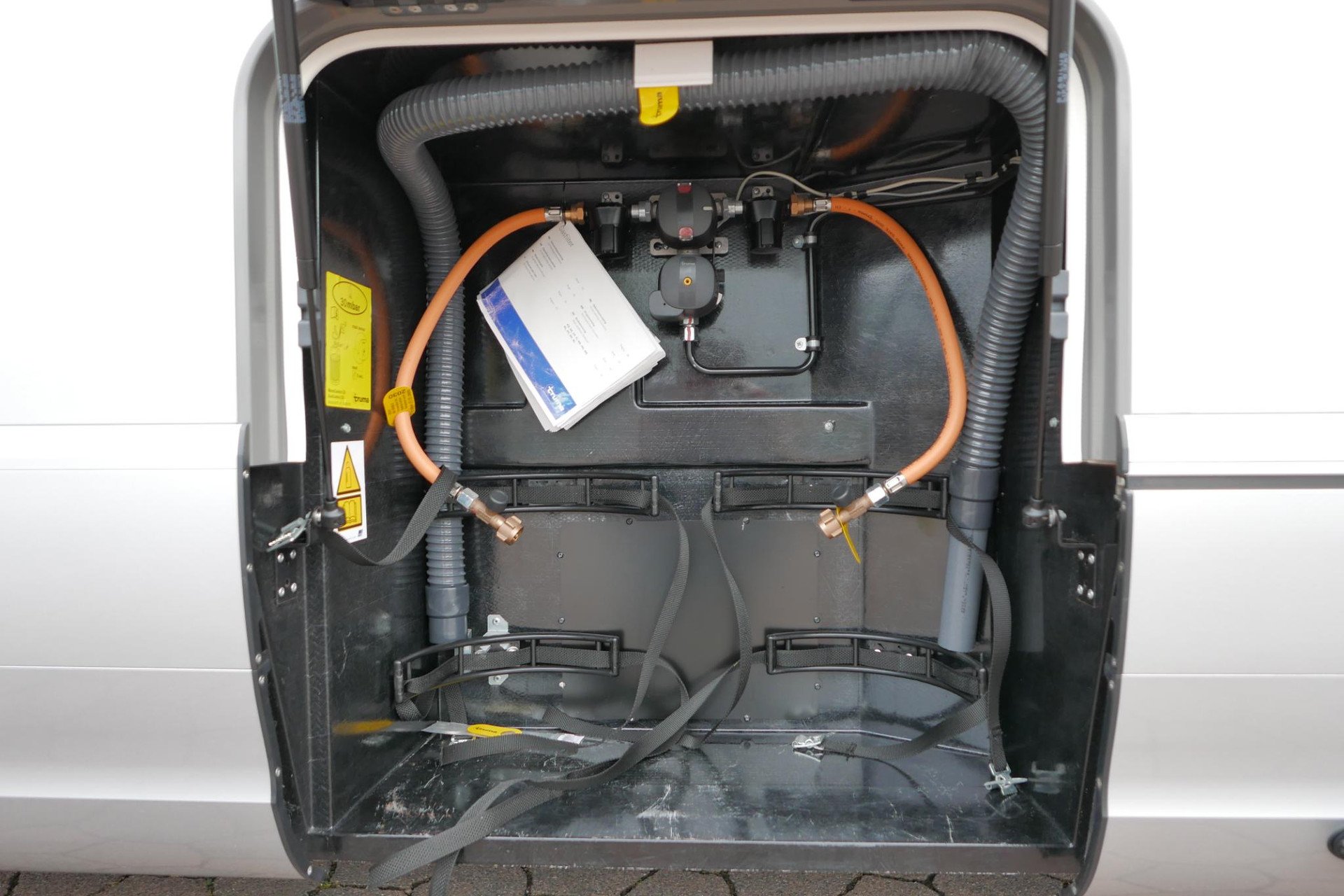 Hymer BML-I 790 MasterLine | Queensbed | Levelsysteem | Hefbed | Lithium |
