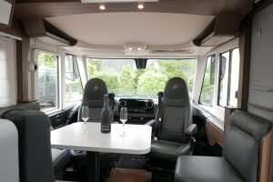 Hymer BML-I 790 MasterLine | Queensbed | Levelsysteem | Hefbed | Lithium |