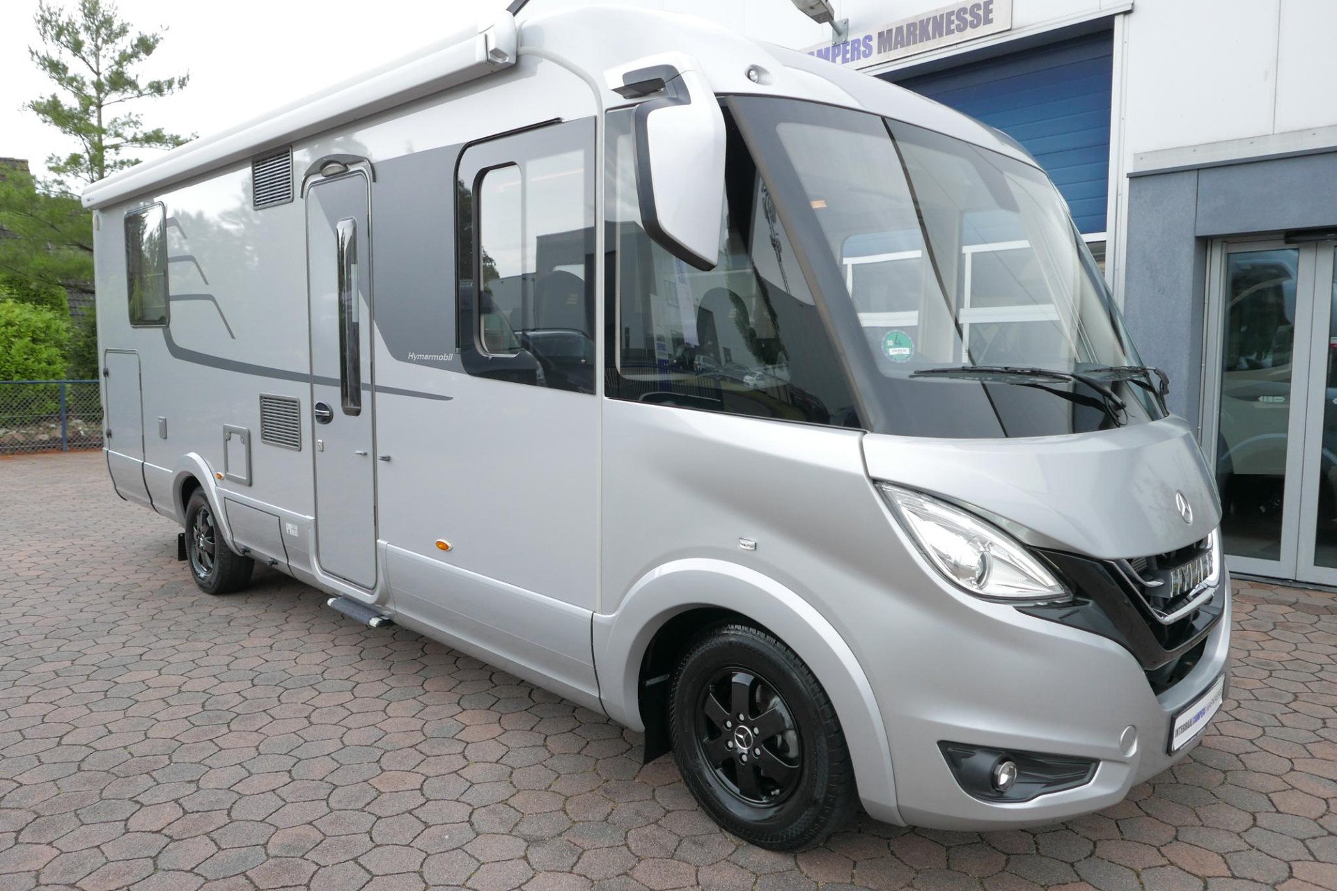 Hymer BML-I 790 MasterLine | Queensbed | Levelsysteem | Hefbed | Lithium |