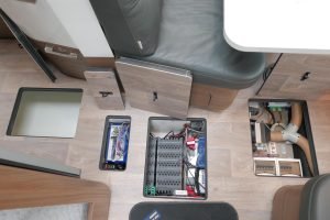 Hymer BML-I 790 MasterLine | Queensbed | Levelsysteem | Hefbed | Lithium |