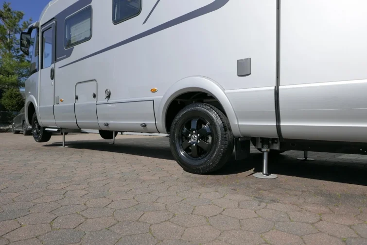 Levelsysteem camper Hymer