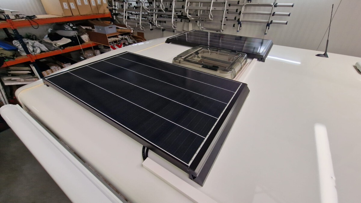 Zonnepanelen op uw camper
