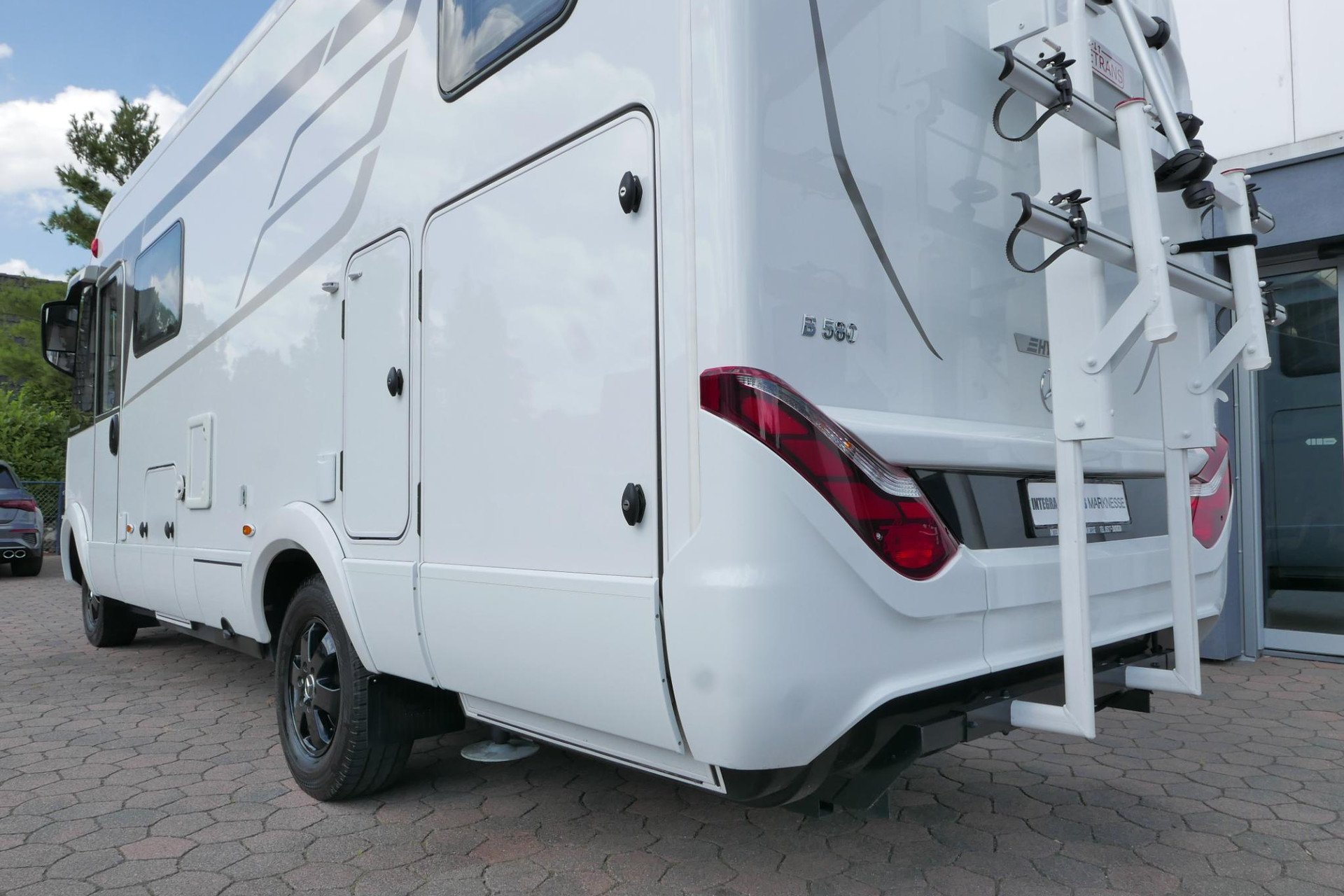 Hymer BMC-I 580 ModernComfort | Bovenkastjes | Levelsysteem | Omvormer | Zonnepanelen