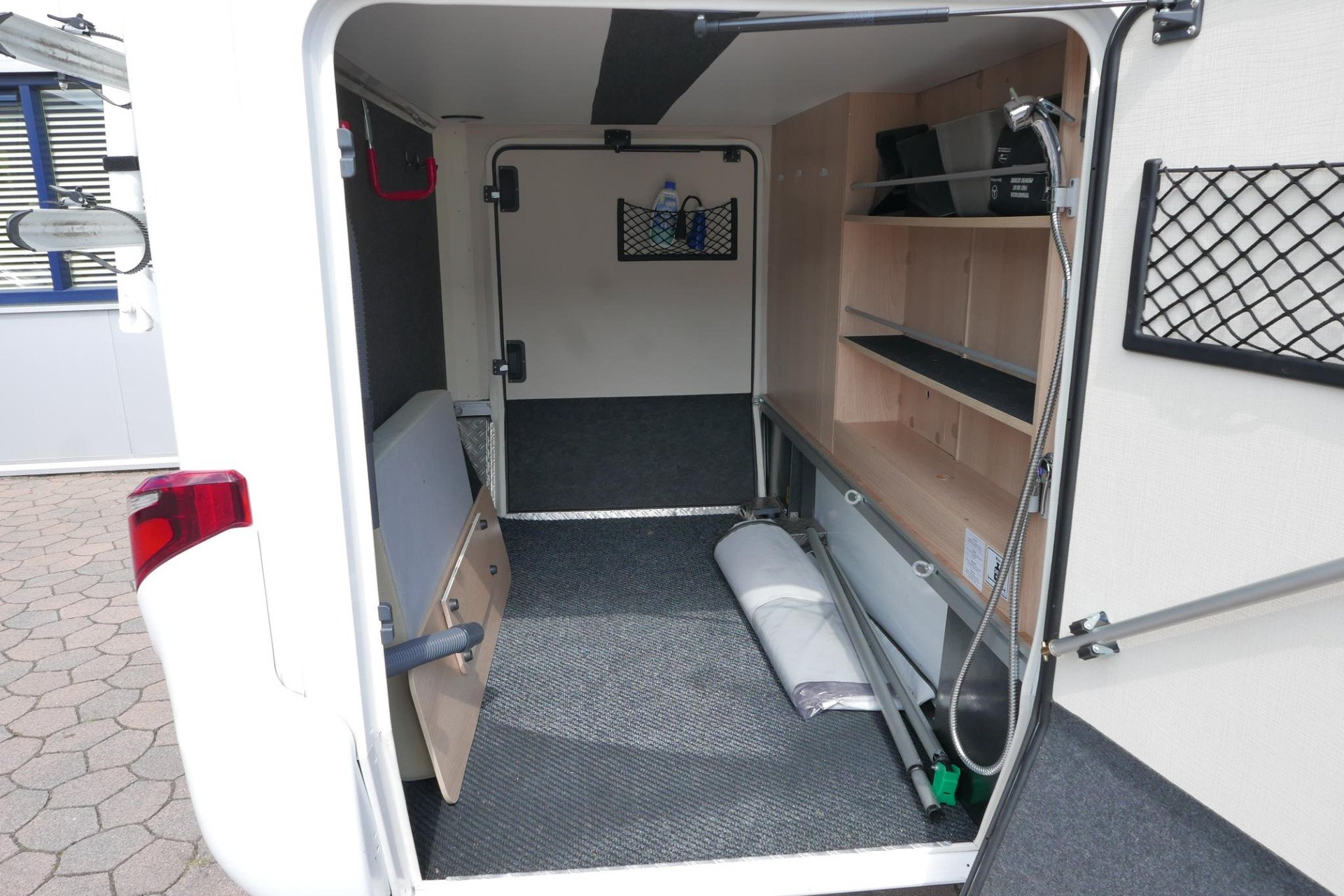 Hymer BMC-I 580 ModernComfort | Bovenkastjes | Levelsysteem | Omvormer | Zonnepanelen