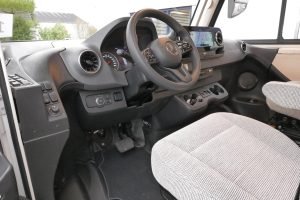 Hymer BMC-I 580 ModernComfort | Bovenkastjes | Levelsysteem | Omvormer | Zonnepanelen
