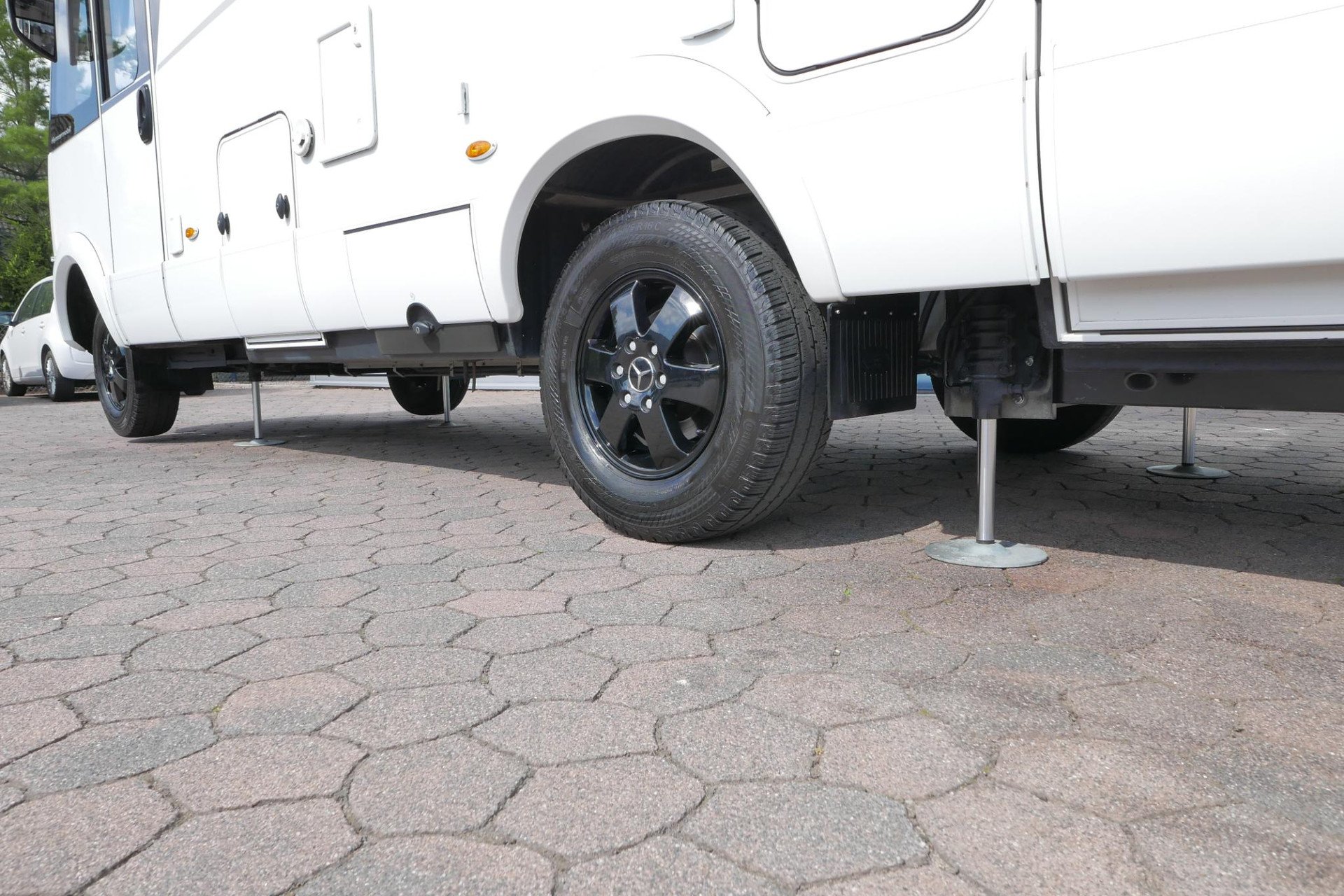 Hymer BMC-I 580 ModernComfort | Bovenkastjes | Levelsysteem | Omvormer | Zonnepanelen