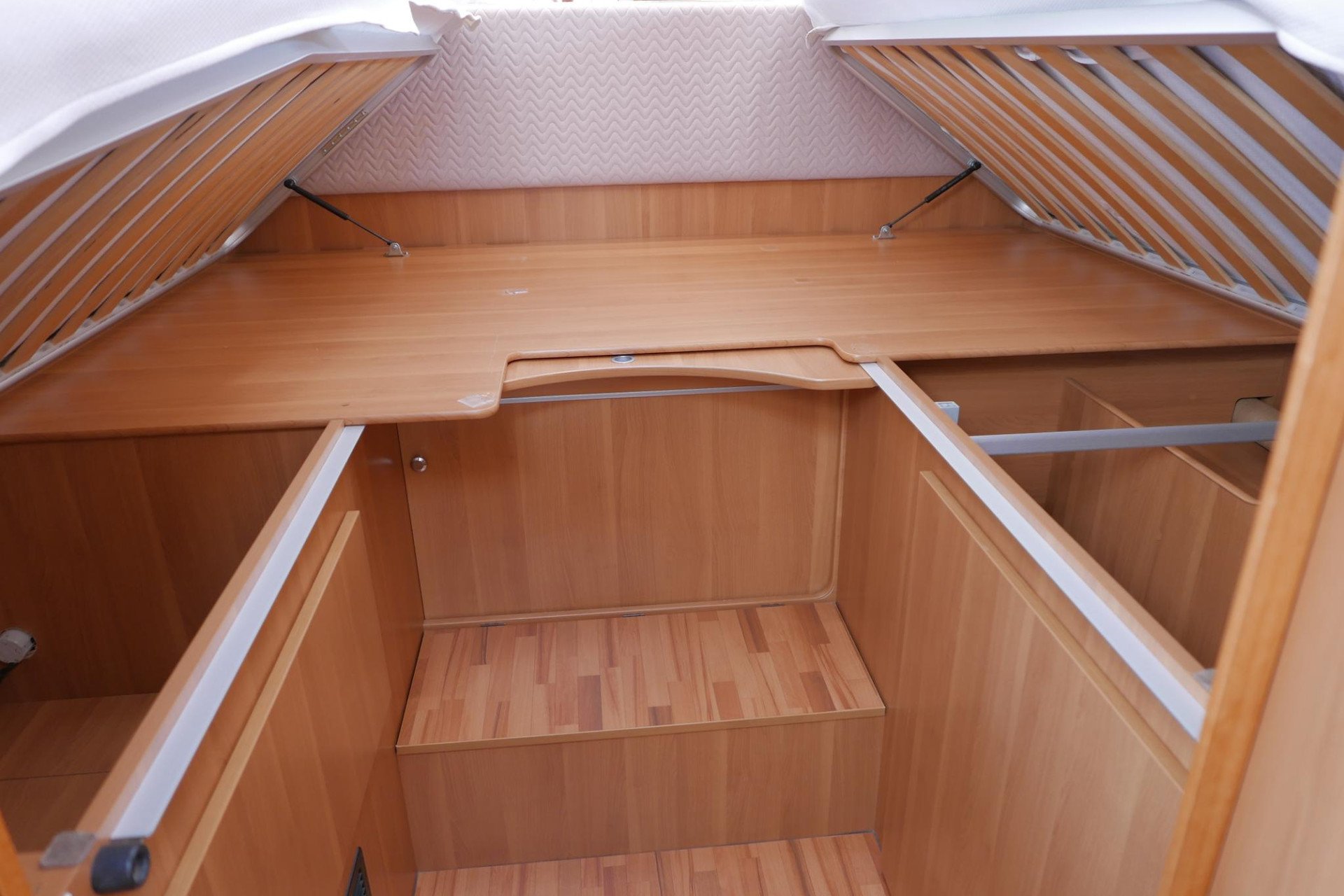 Laika Ecovip 309 | Enkele bedden | 6.99m | Zonnepaneel | Schotel