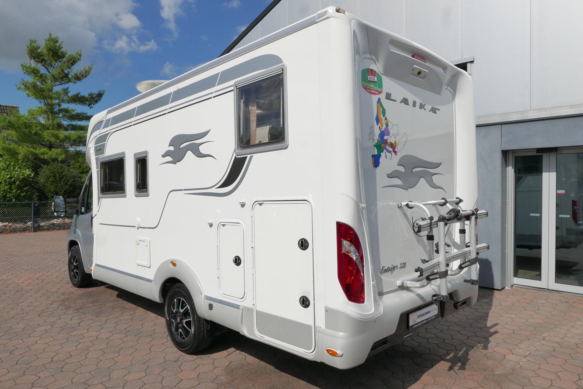 Laika Ecovip 309 | Enkele bedden | 6.99m | Zonnepaneel | Schotel