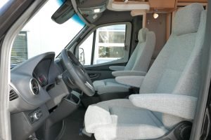 Hymer BMC-T 690 | Mercedes | 280 Ah Lithium | Queensbed |