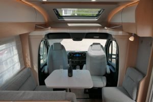 Hymer BMC-T 690 | Mercedes | 280 Ah Lithium | Queensbed |