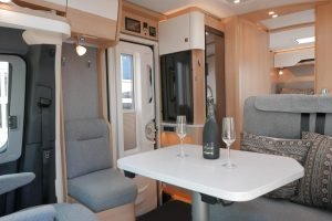 Hymer BMC-T 690 | Mercedes | 280 Ah Lithium | Queensbed |