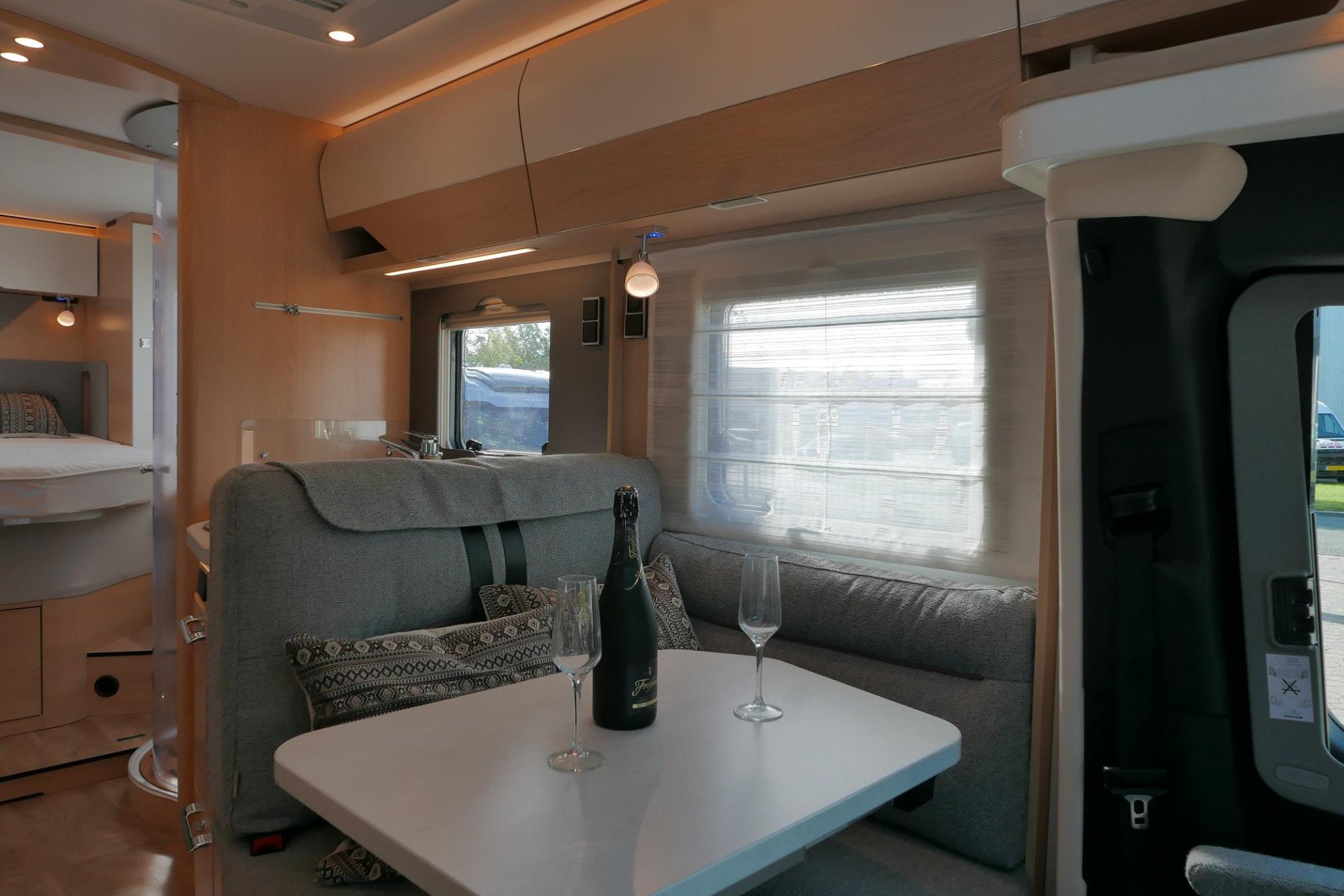 Hymer BMC-T 690 | Mercedes | 280 Ah Lithium | Queensbed |