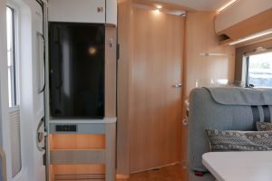 Hymer BMC-T 690 | Mercedes | 280 Ah Lithium | Queensbed |