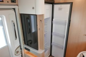 Hymer BMC-T 690 | Mercedes | 280 Ah Lithium | Queensbed |