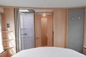Hymer BMC-T 690 | Mercedes | 280 Ah Lithium | Queensbed |