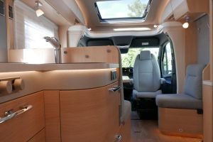 Hymer BMC-T 690 | Mercedes | 280 Ah Lithium | Queensbed |