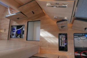 Hymer BMC-T 690 | Mercedes | 280 Ah Lithium | Queensbed |
