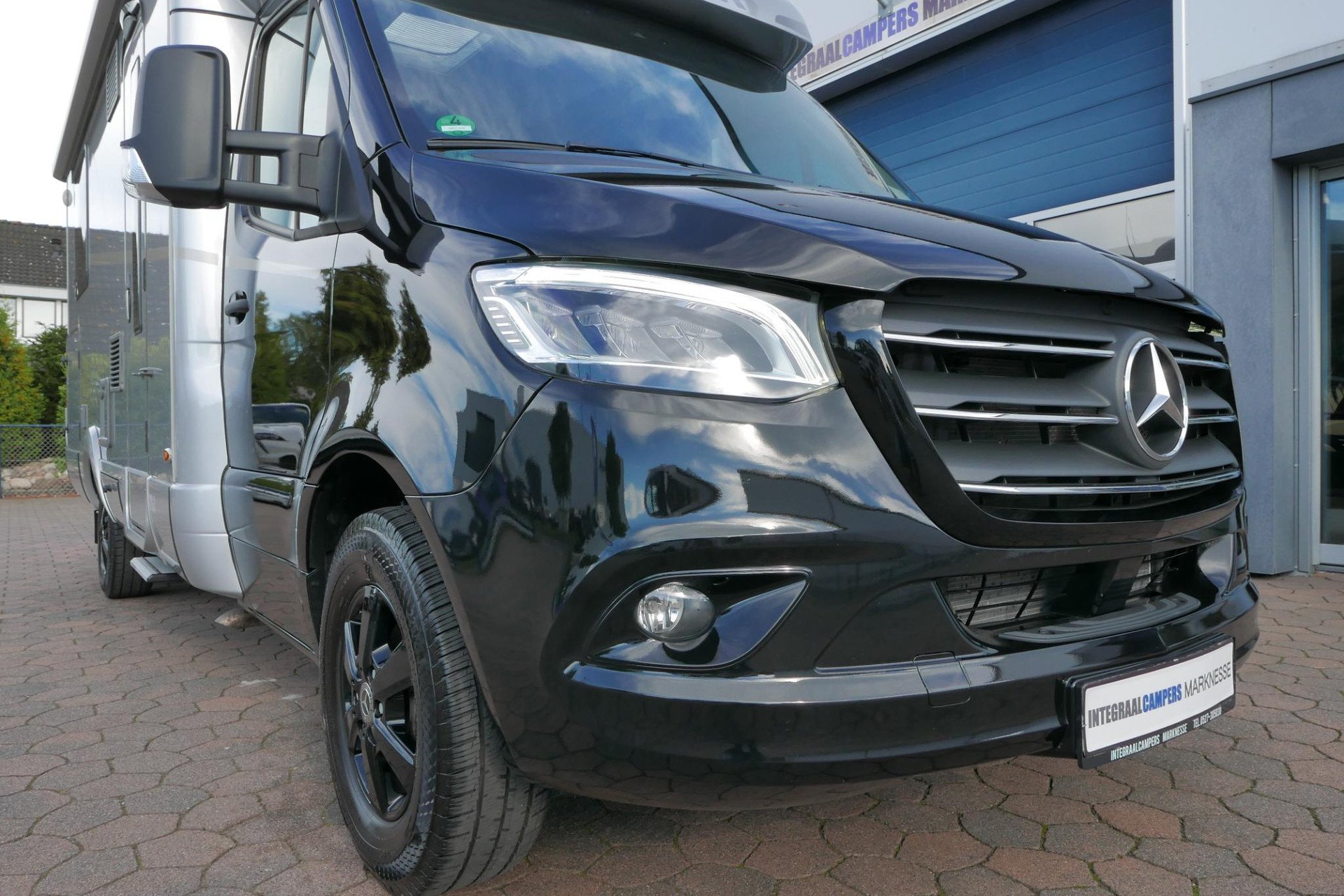 Hymer BMC-T 690 | Mercedes | 280 Ah Lithium | Queensbed |