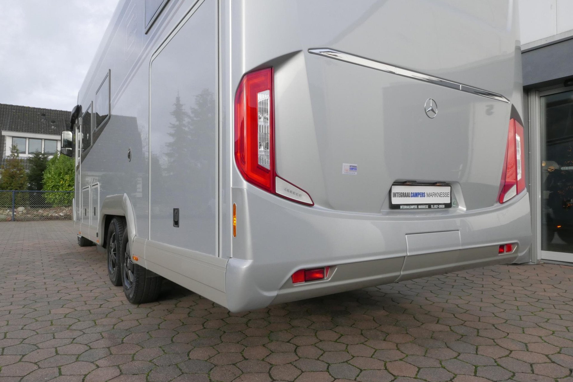 Carthago Chic E-Line l 50 LE DA | Silverline | Mercedes-Benz | Levelsysteem | Zonnepanelen |