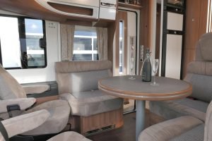 Carthago Chic E-Line l 50 LE DA | Silverline | Mercedes-Benz | Levelsysteem | Zonnepanelen |