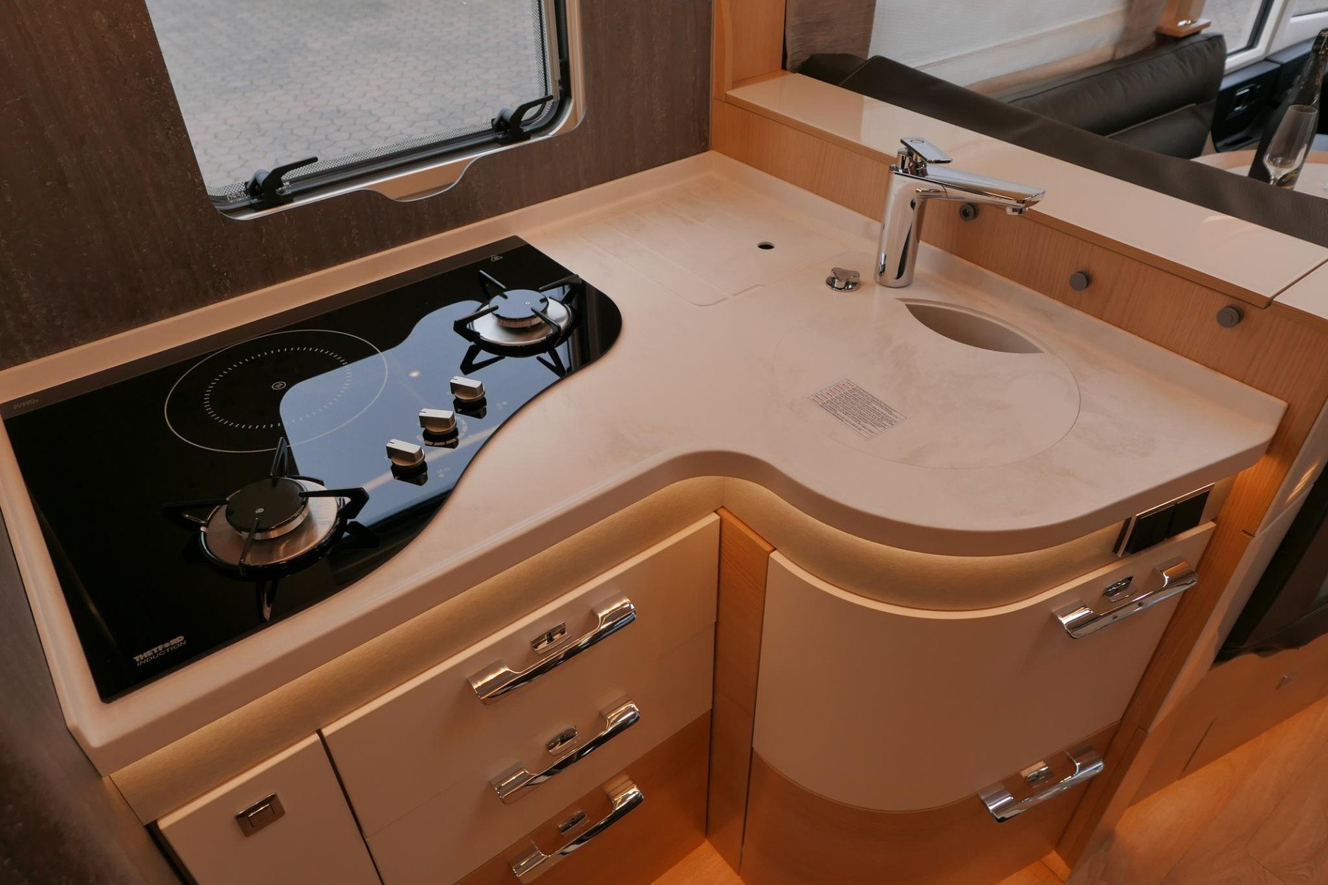 Hymer BML-I 780 MasterLine  | Levelsysteem | Lithium | Airco | Vol
