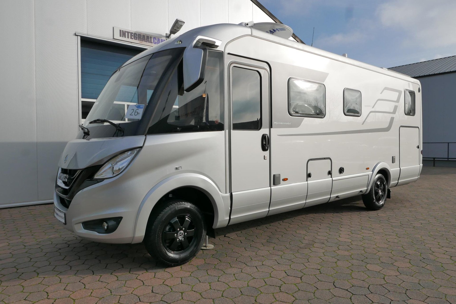 Hymer BML-I 780 MasterLine | Bovenkastjes | Levelsysteem | Lithium | Enkele bedden