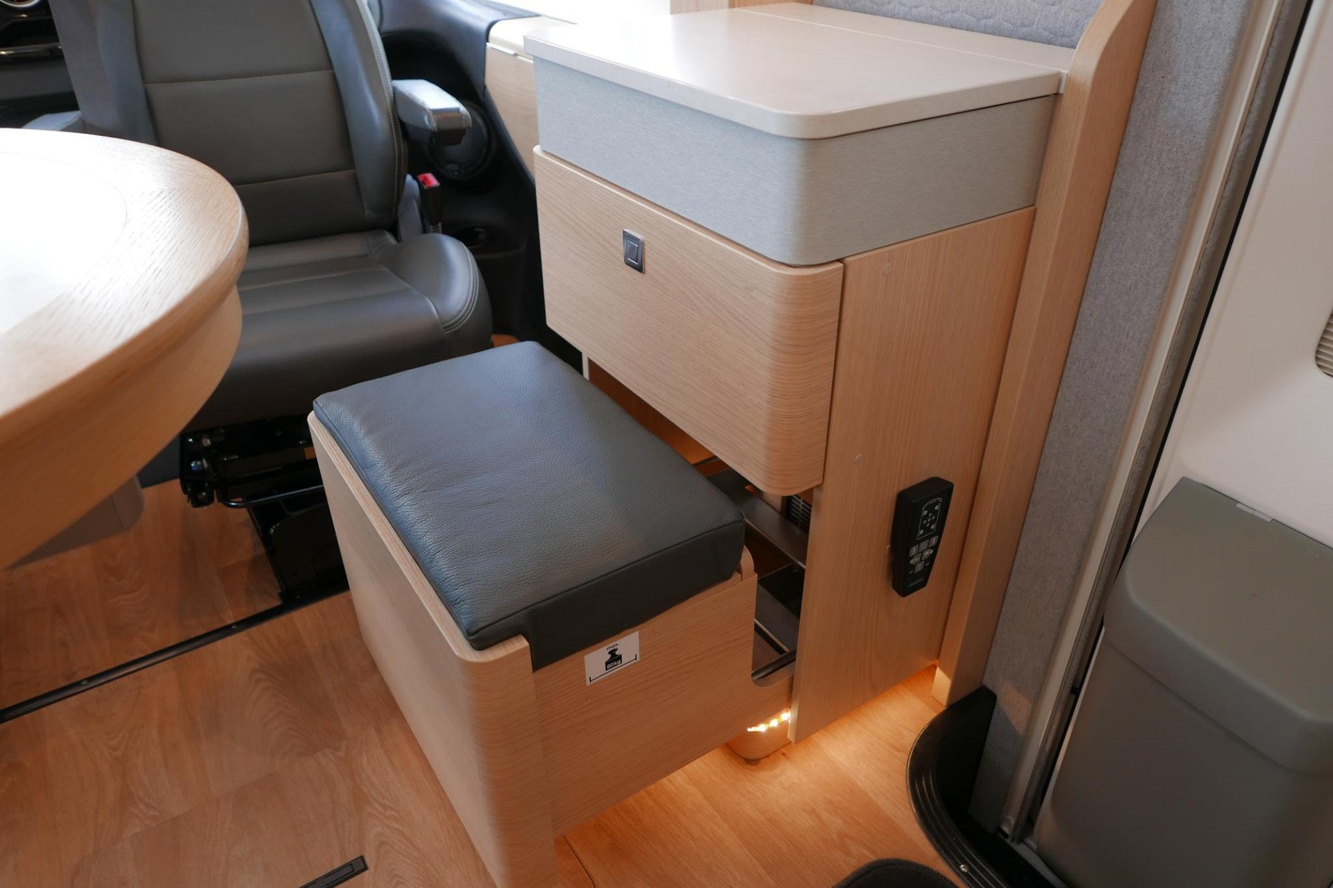 Hymer BML-I 780 MasterLine | Bovenkastjes | Levelsysteem | Lithium | Enkele bedden