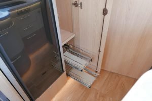Hymer BML-I 780 MasterLine | Bovenkastjes | Levelsysteem | Lithium | Enkele bedden